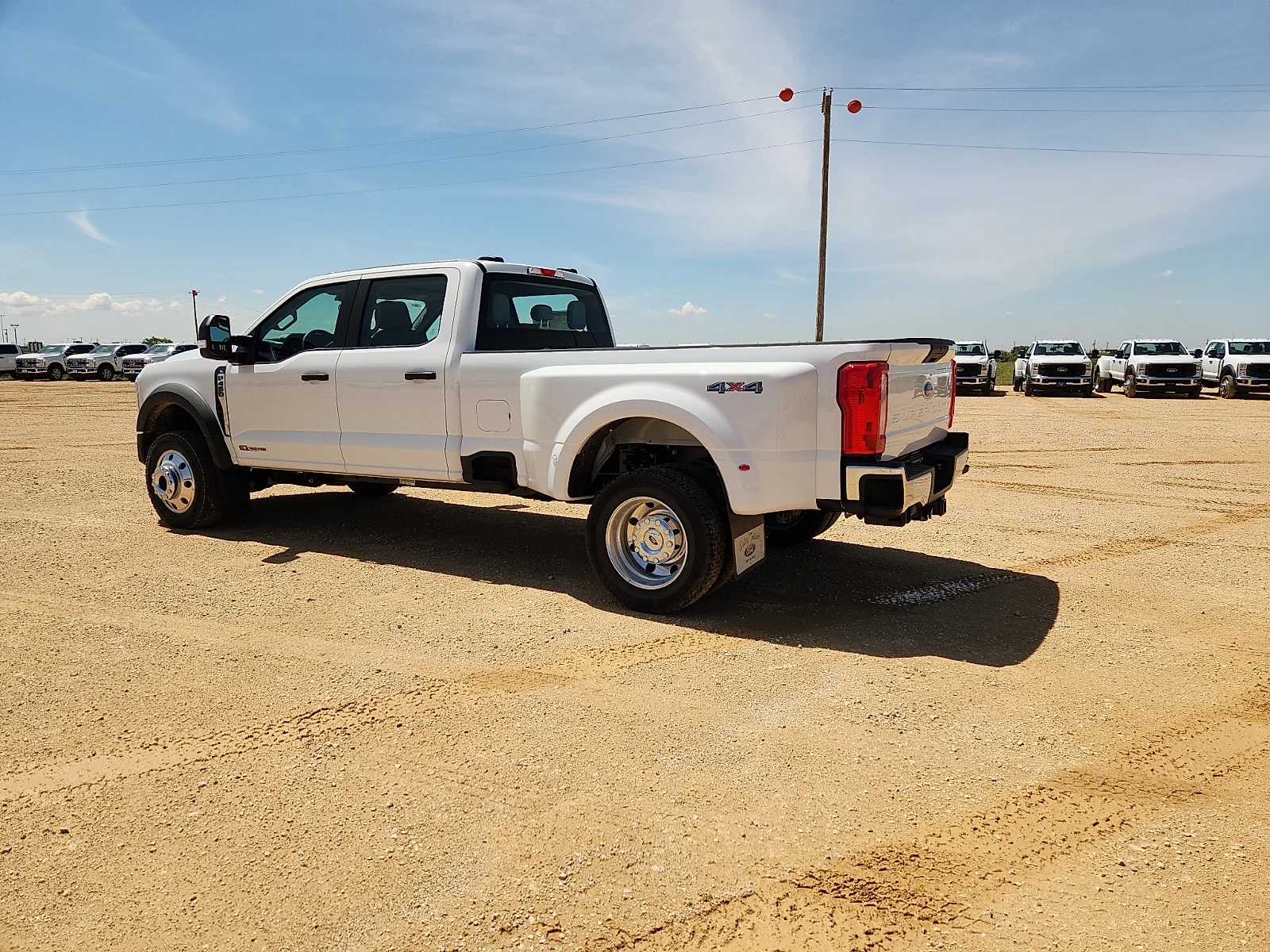 New 2026 Oxford White Ford F-450® XL image 4