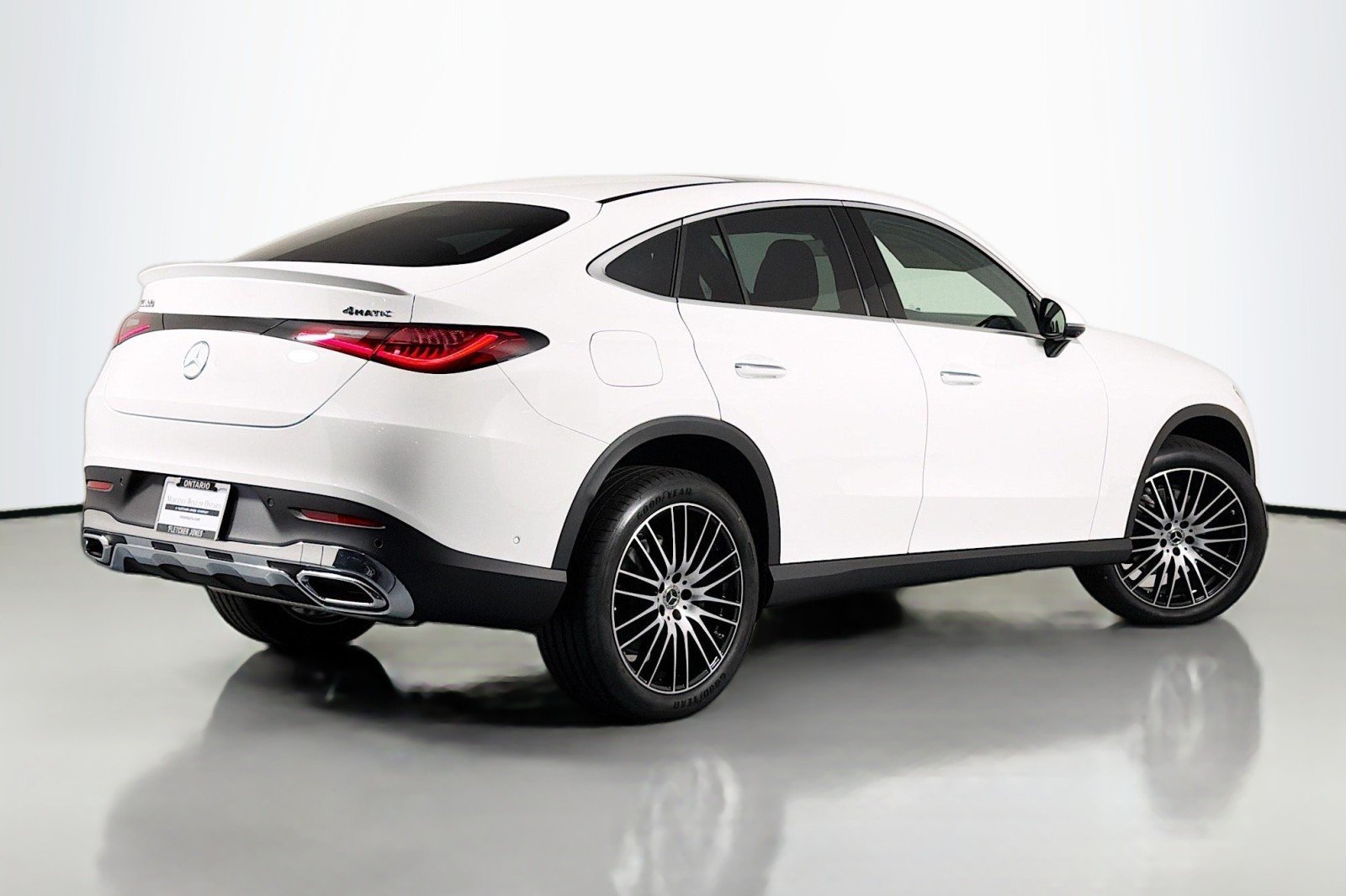 New 2026 Polar White Mercedes-Benz GLC 300 4MATIC® Coupe image 11