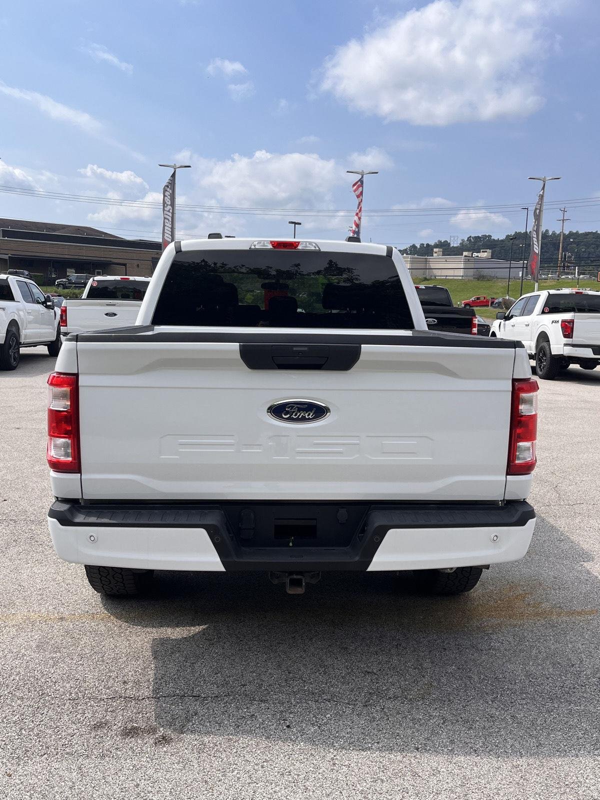 Used 2023 Oxford White Ford XL image 5