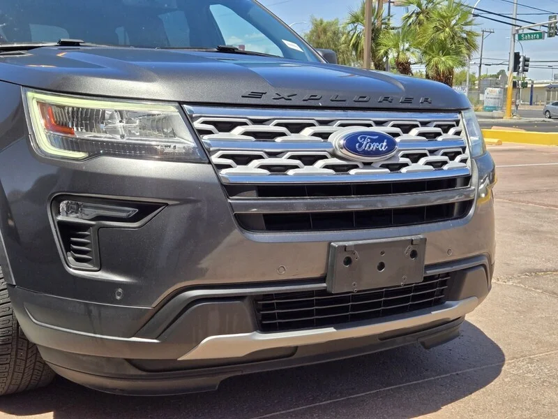 Used 2019 MAGNETIC METALL Ford XLT image 5