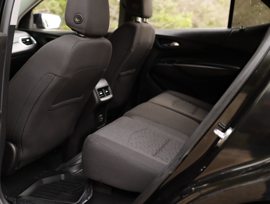 Used 2019 MOSAIC BLACK METALLIC Chevrolet LT image 23
