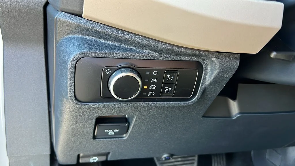 New 2026 Avalanche Gray Ford Big Bend® image 17