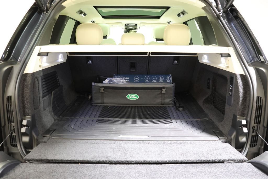 New 2026 Varesine Blue LAND ROVER SE PHEV image 47