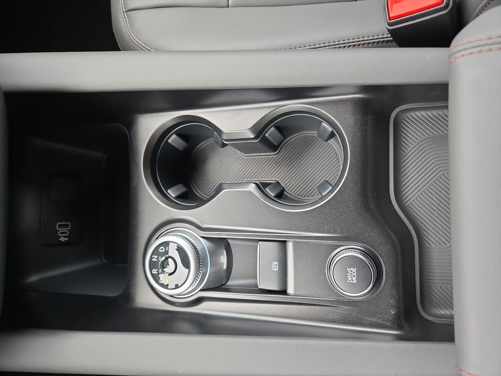New 2026 Space White Metallic Ford Active image 12