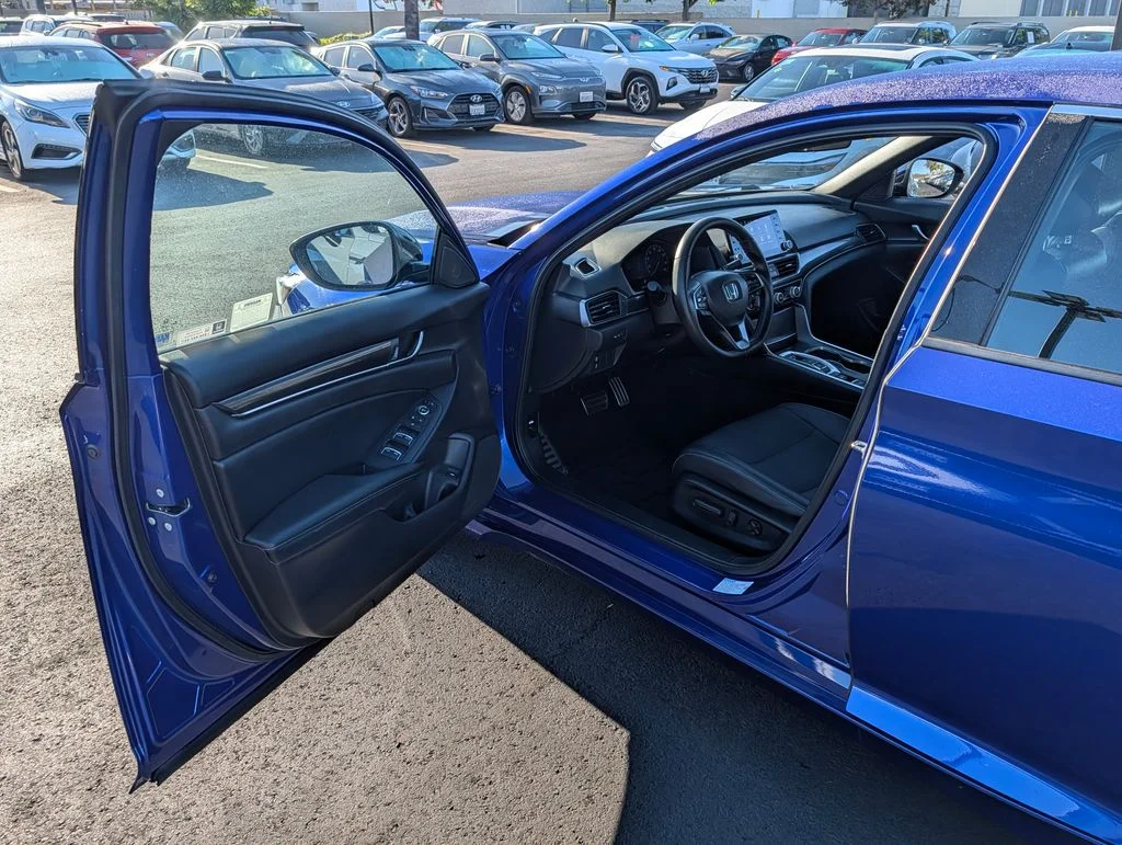 Used 2022 Black Honda Sport image 31