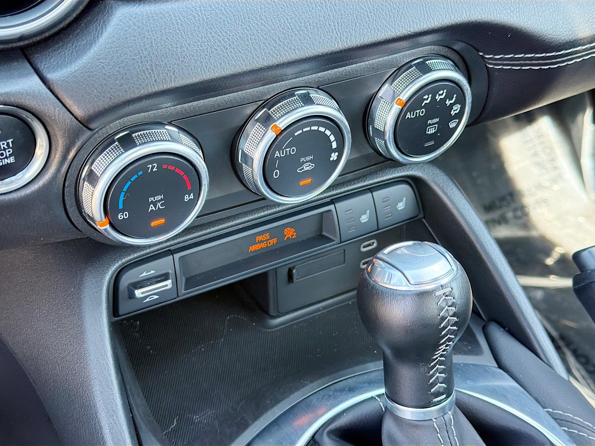 Used 2025 Machine Gray Metallic Mazda Grand Touring image 29