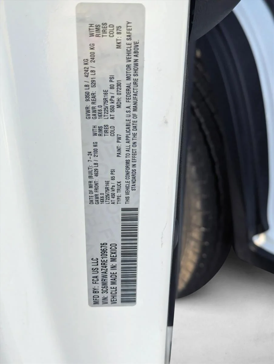 Used 2024 Bright White Clearcoat Ram  image 16