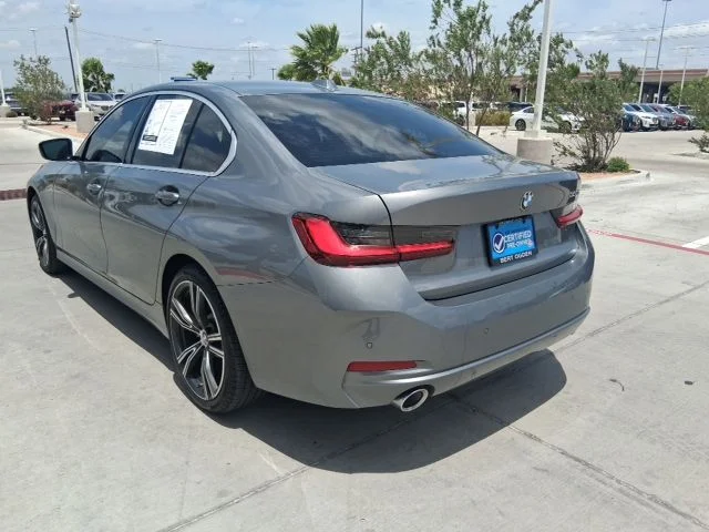 Used 2024 Gray BMW 330i image 4