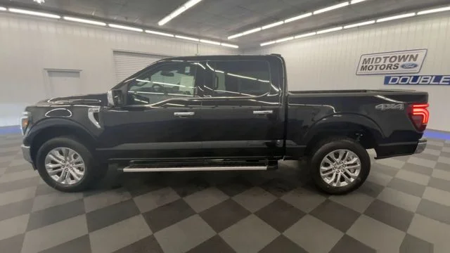 New 2026 Agate Black Metallic Ford Lariat® image 5