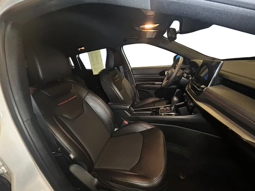 Used 2025 Bright White Jeep Trailhawk image 15