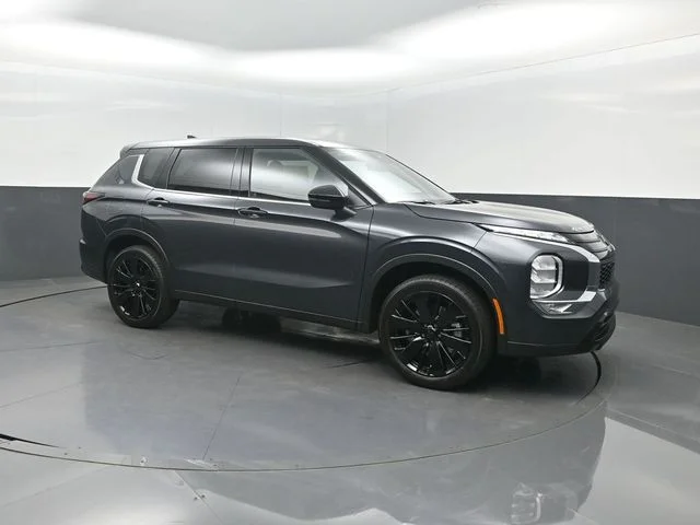 New 2026 Gray Mitsubishi LE image 34