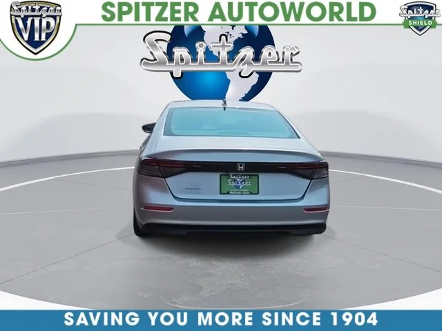 Used 2023 Silver Honda EX image 8