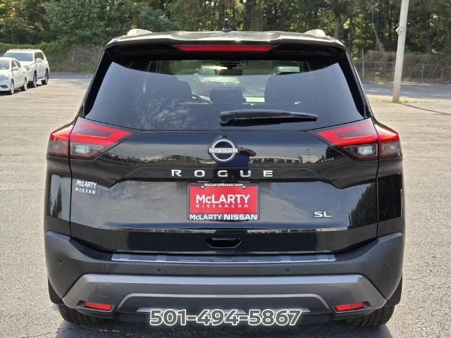 Certified Used 2023 Black Nissan SL image 4