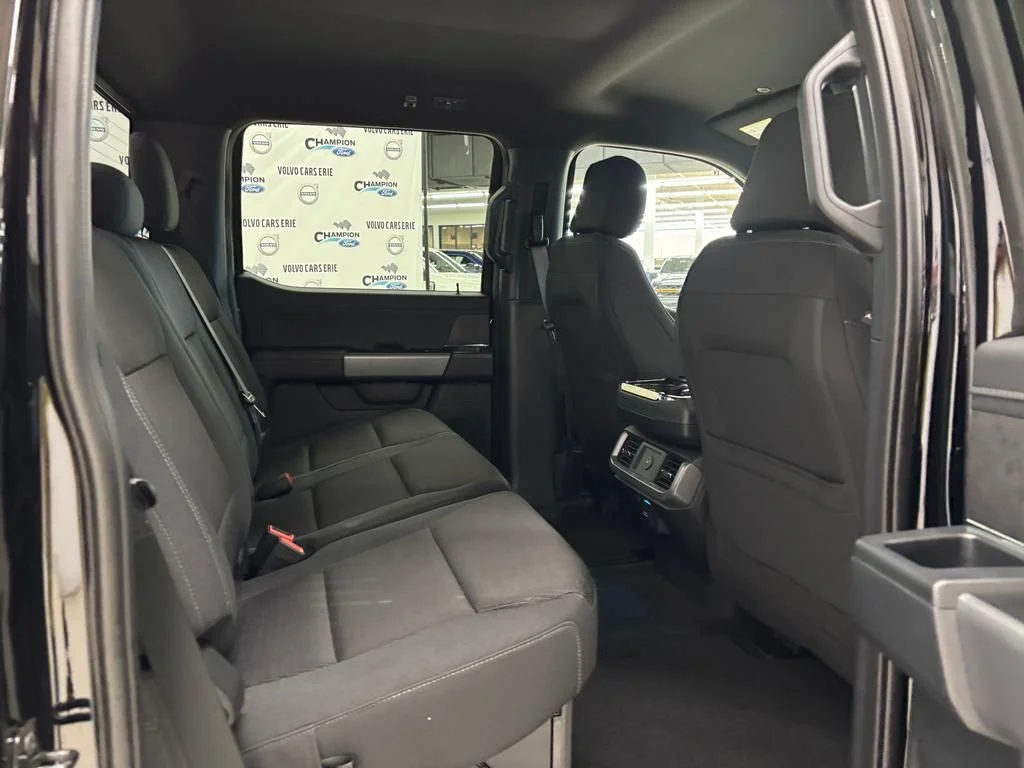 New 2026 Agate Black Metallic Ford XLT image 13