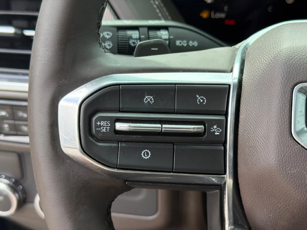 Used 2025 Blue GMC Elevation image 25