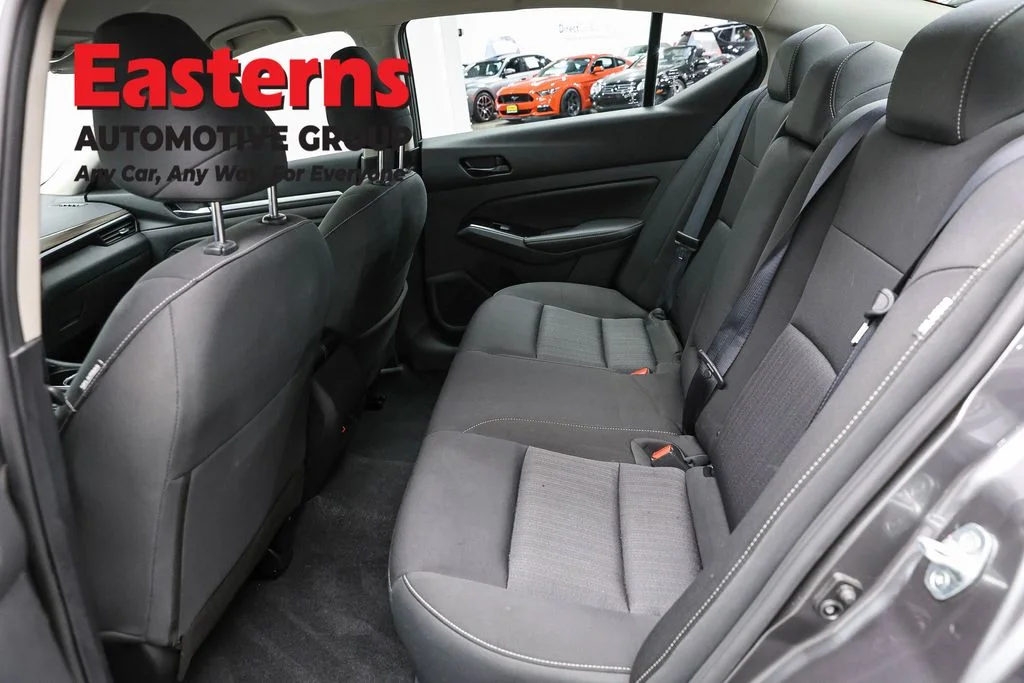 Used 2023 Gray Nissan 2.5 SV image 21