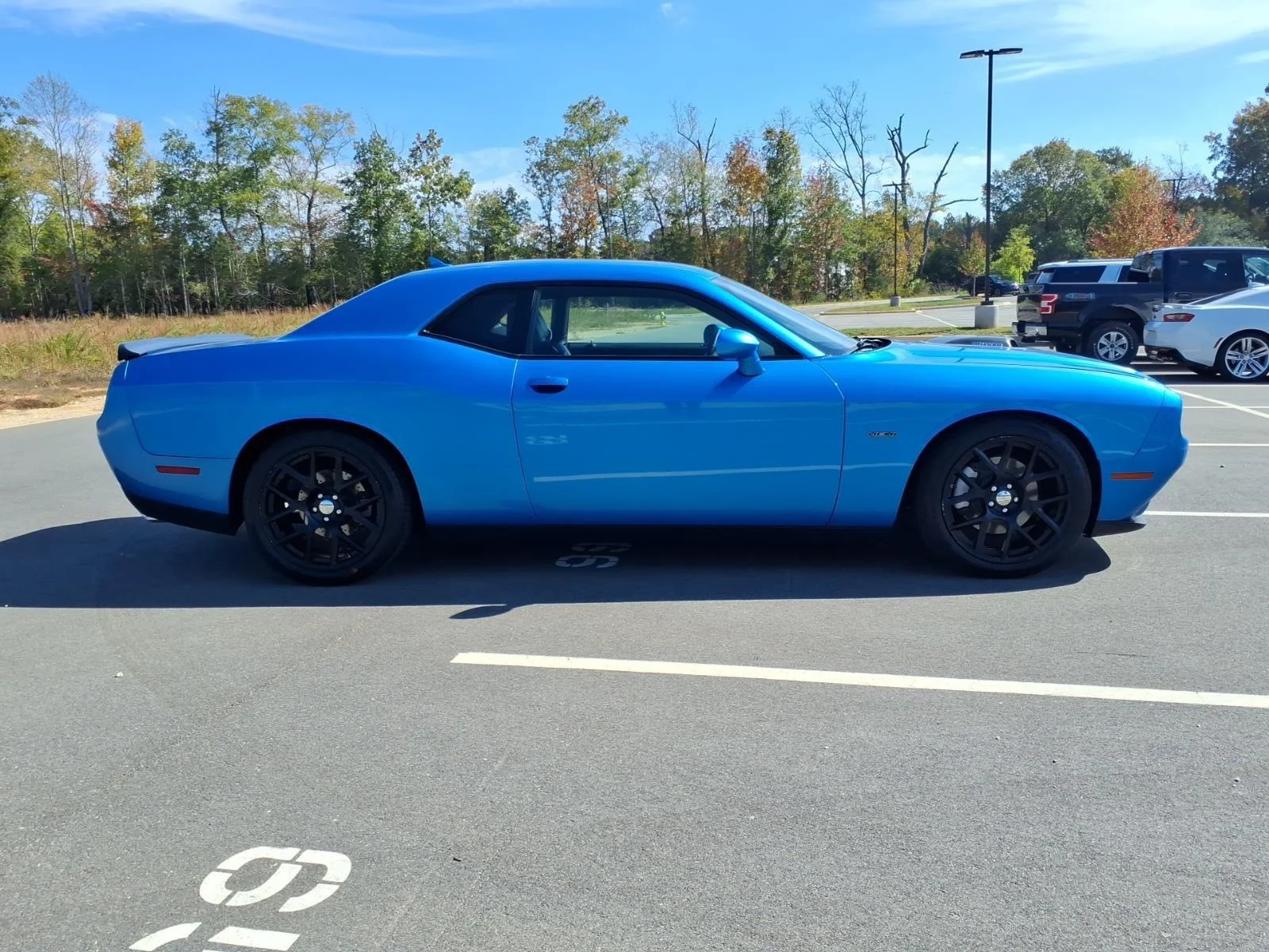 Used 2015 B5 Blue Pearl Coat Dodge R/T Plus Shaker image 10