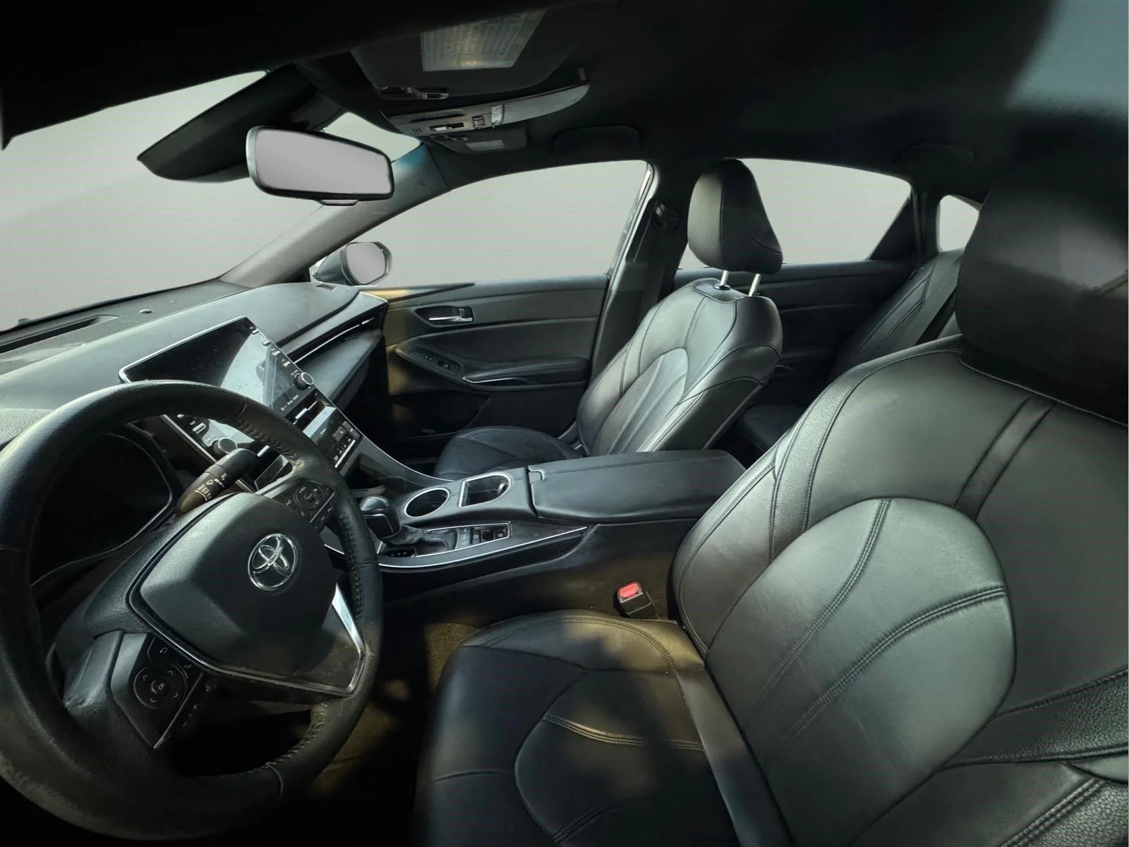 Used 2022 Midnight Black Metallic Toyota XLE image 25
