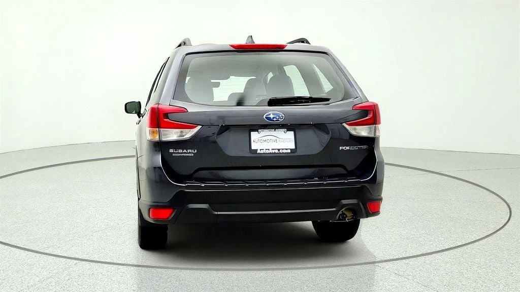 Used 2023 Magnetite Gray Metallic Subaru CVT *Ltd Avail* image 6