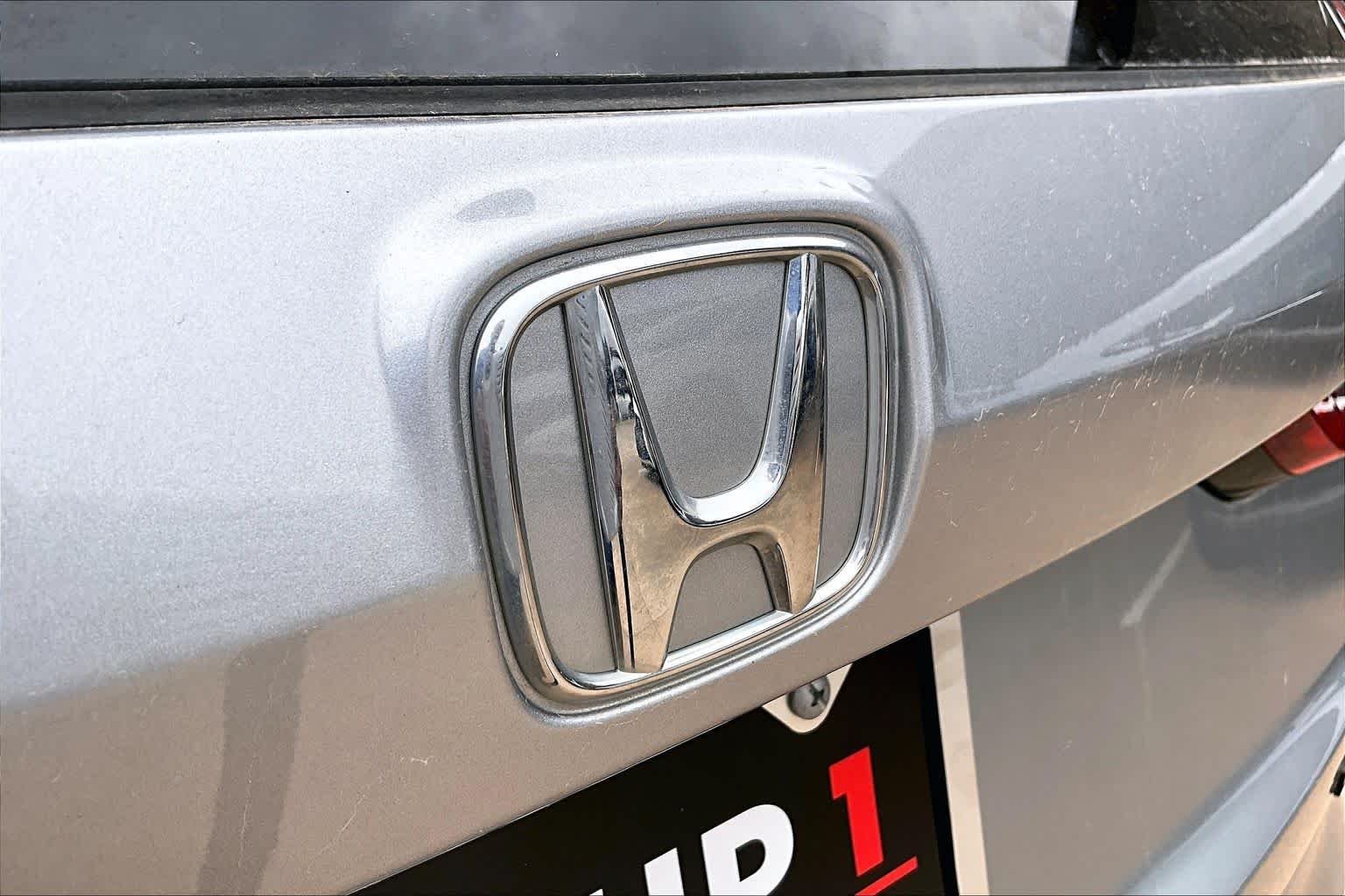Used 2025 Solar Silver Metallic Honda Sport image 28