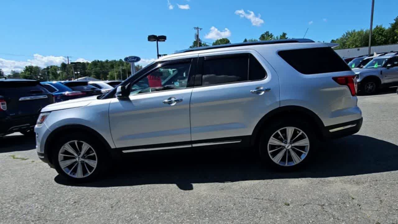 Used 2018 Ingot Silver Ford Limited image 6