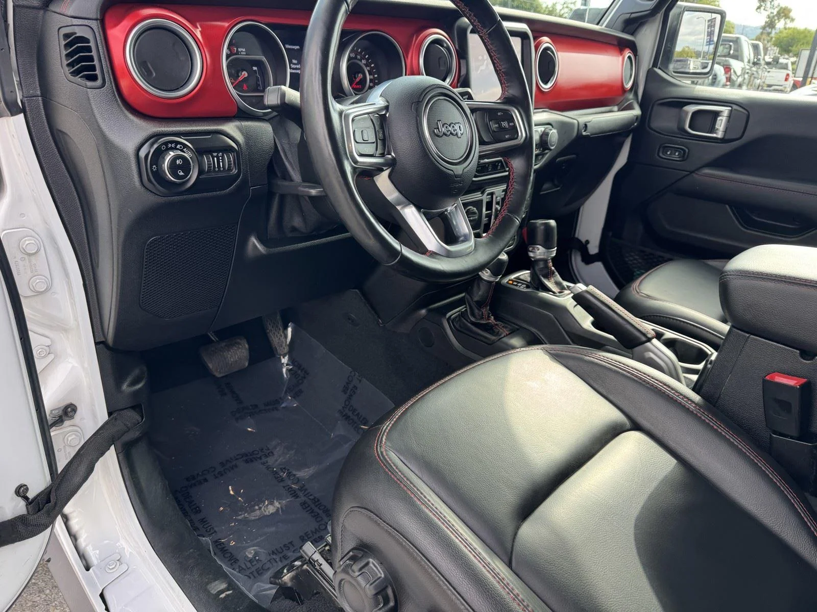 Used 2021 Bright White Clearcoat Jeep Rubicon image 23