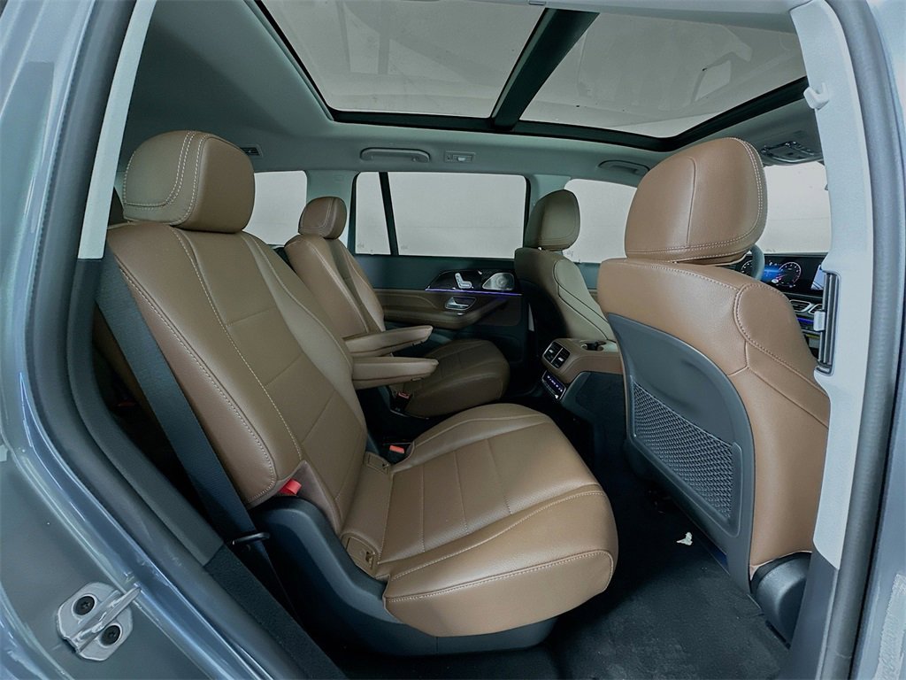 2026 Mercedes-Benz GLS Base - Photo 65
