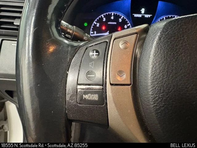 Used 2013  Lexus 350 image 21