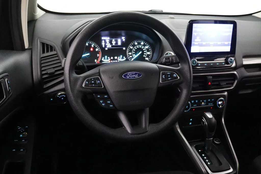Used 2021 Black Ford SE image 12