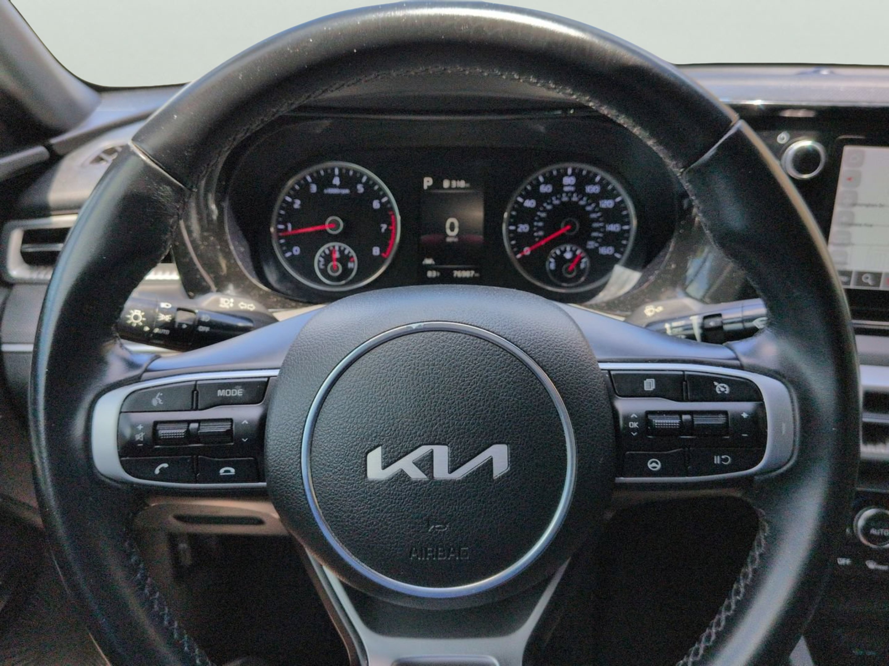 Certified Used 2022 Glacial White Pearl Kia GT-Line image 25