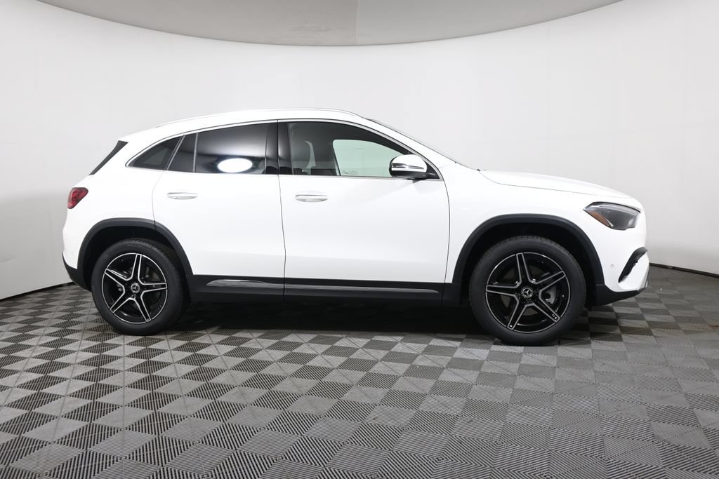 New 2026 Polar White Mercedes-Benz GLA 250 image 46
