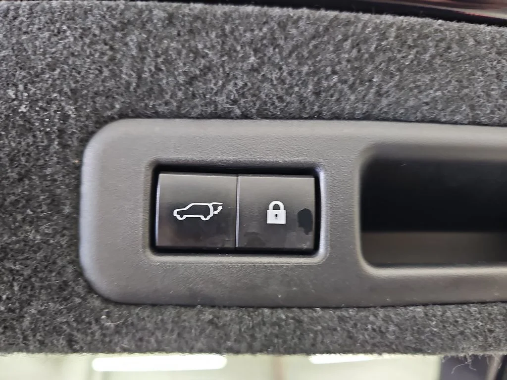 Used 2020 Blue Lexus 350 image 16
