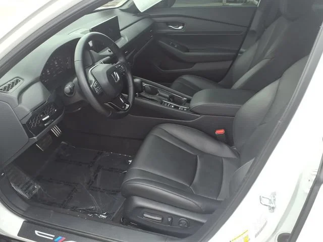 Used 2025 White Honda Sport-L image 10