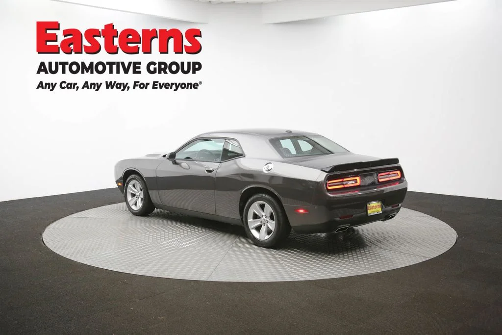 Used 2023 Gray Dodge SXT image 62