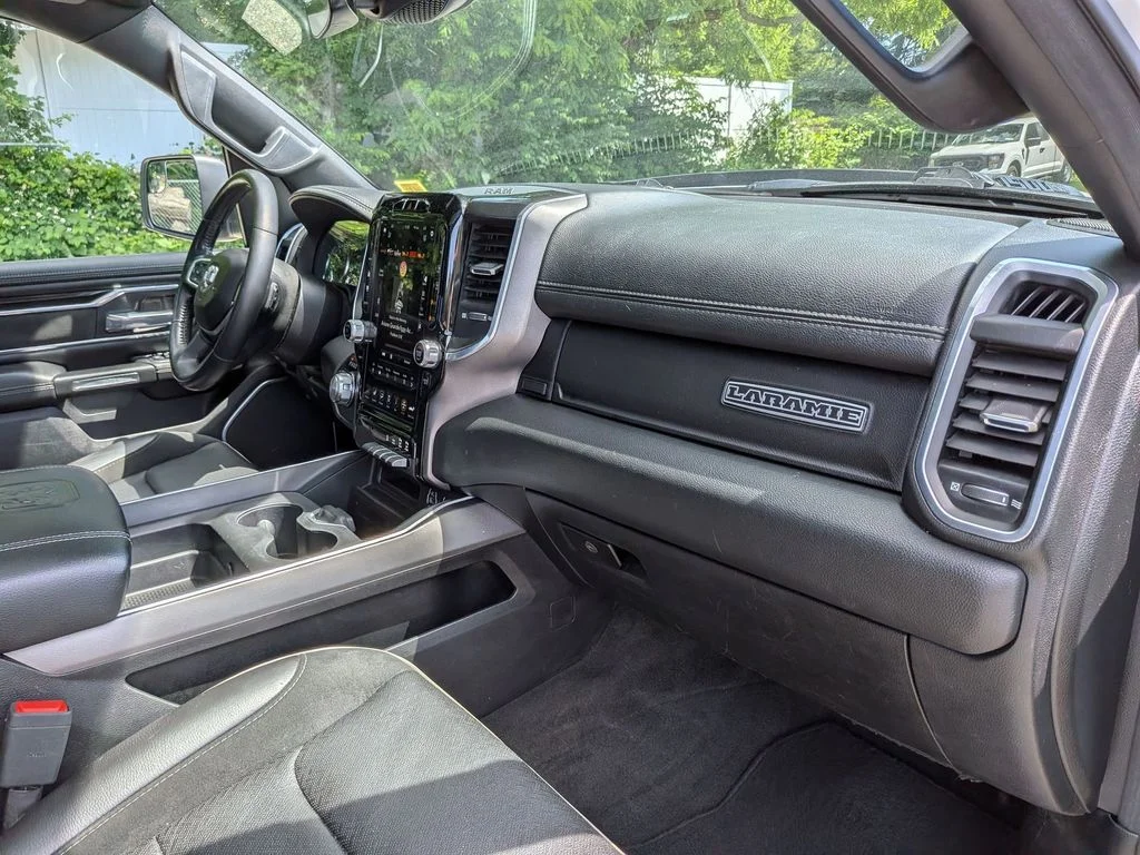 Used 2021 White Ram Laramie image 27