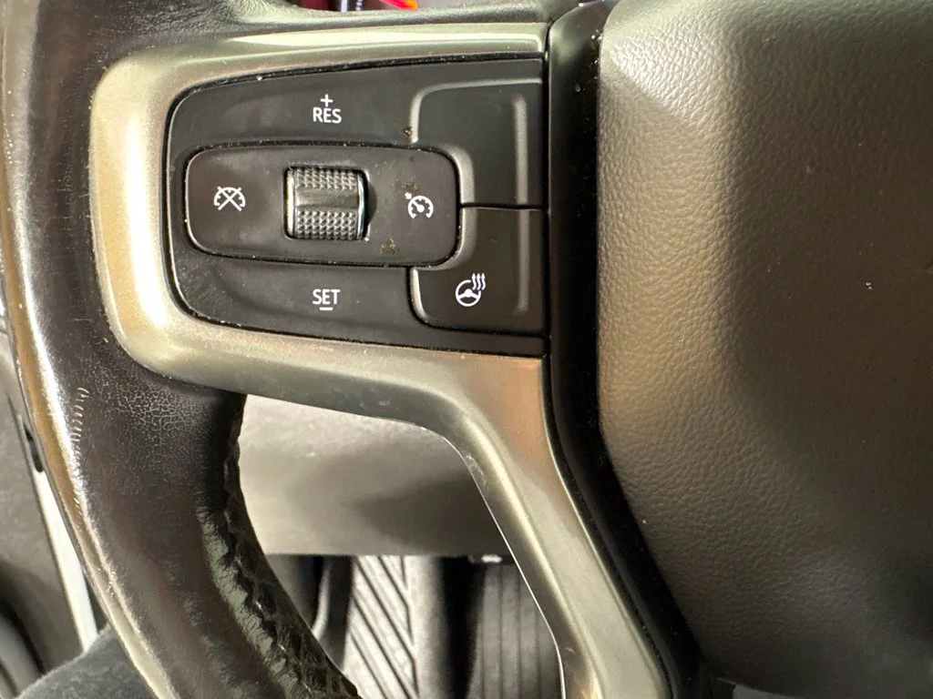 Used 2022 White Chevrolet LT Trail Boss image 29