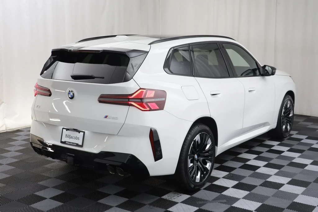 New 2026 White BMW M50 xDrive image 20
