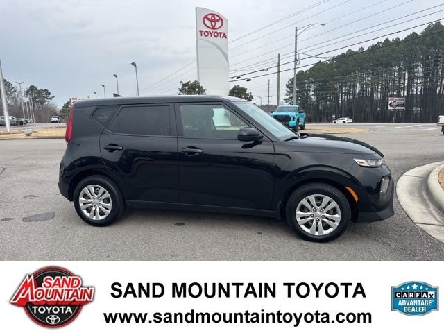 Used 2021 Kia Soul LX with VIN KNDJ23AU3M7755674 for sale in Albertville, AL
