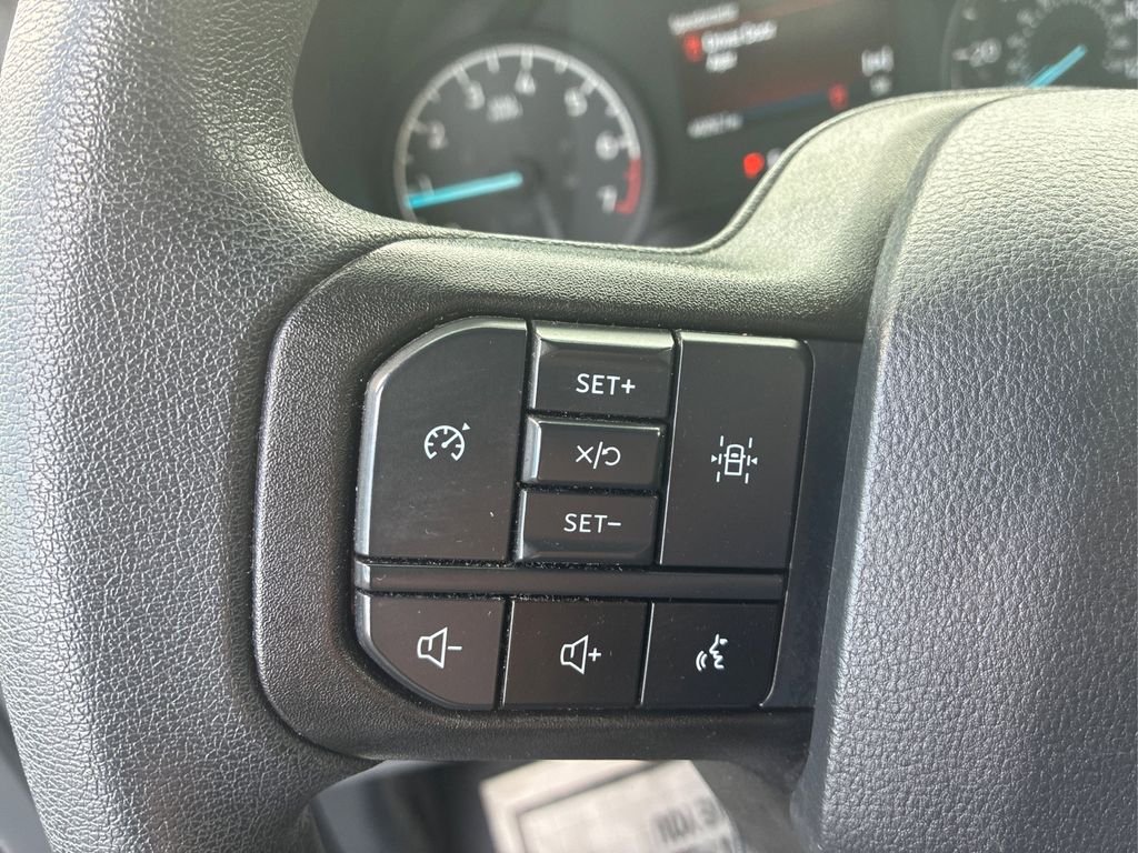 Used 2023 White Ford XLT image 28