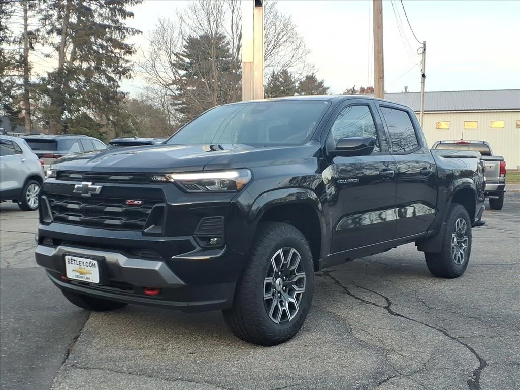 New 2026 Black Chevrolet Z71 image 3