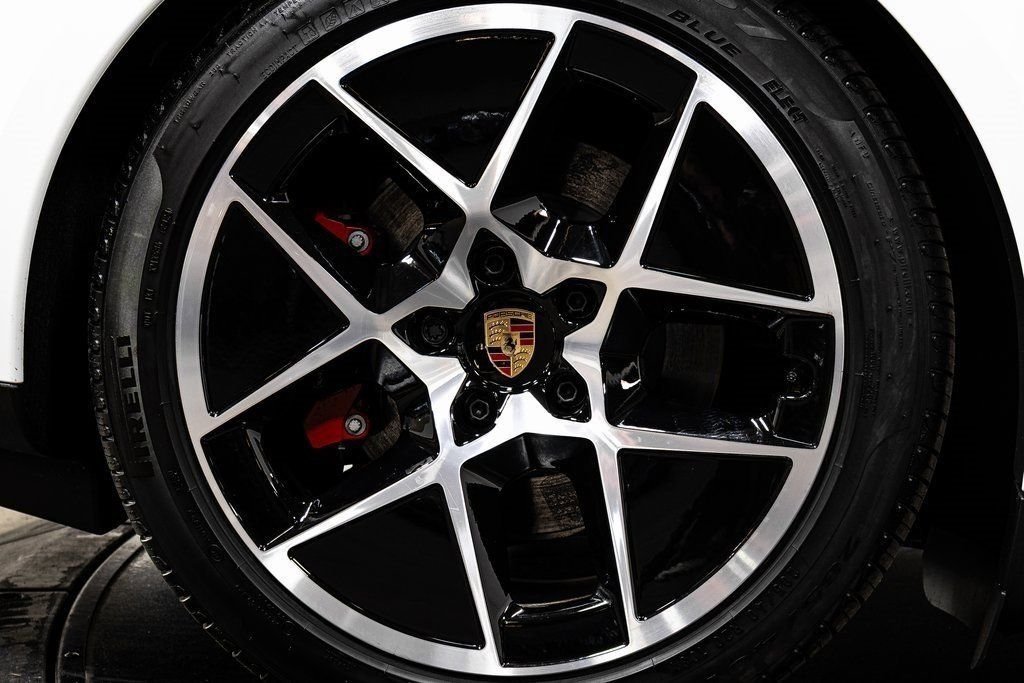 2025 Porsche Taycan S - Photo 21