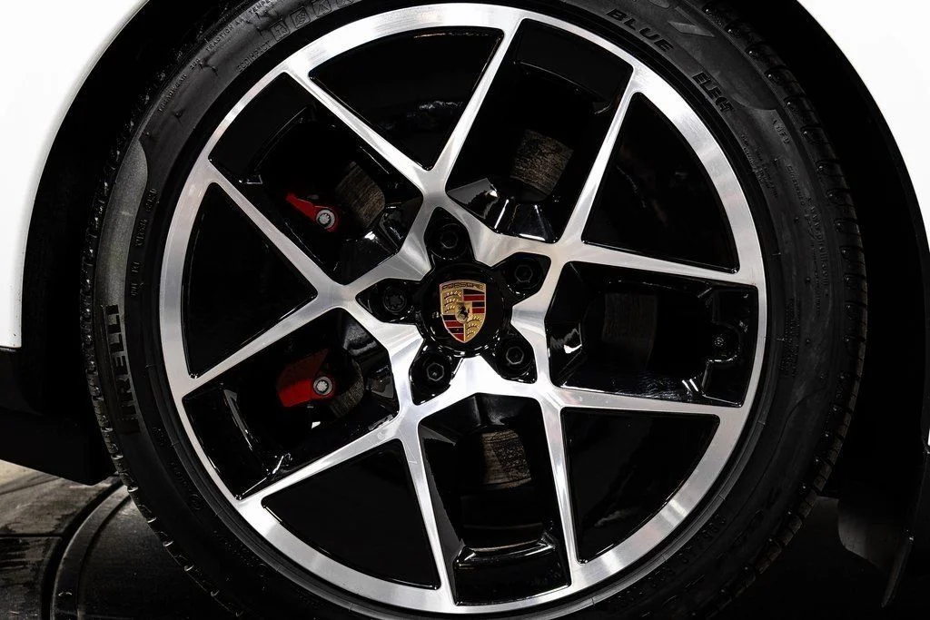 2025 Porsche Taycan S - Photo 21
