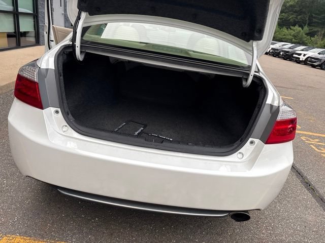 Used 2014 White Honda EX-L image 9