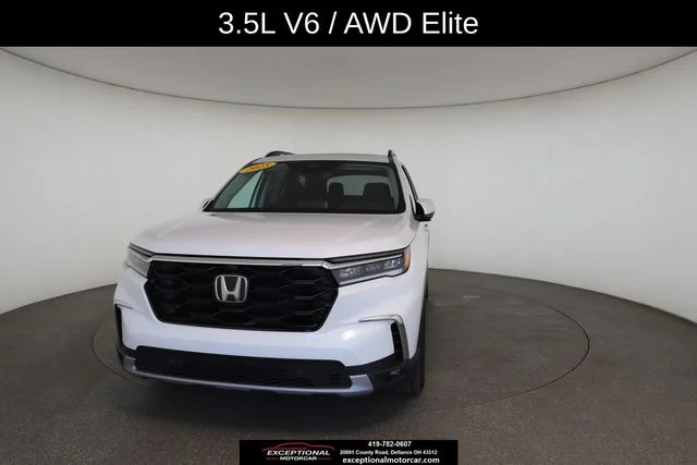 2023 Honda Pilot Elite AWD's photo