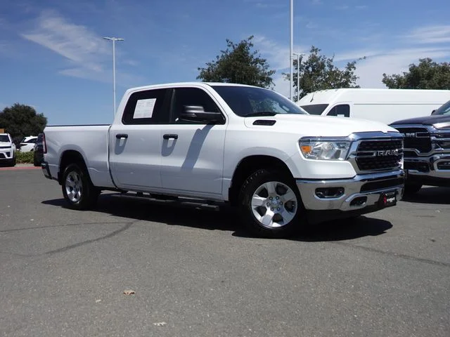 Used 2023 White Ram Big Horn/Lone Star image 6