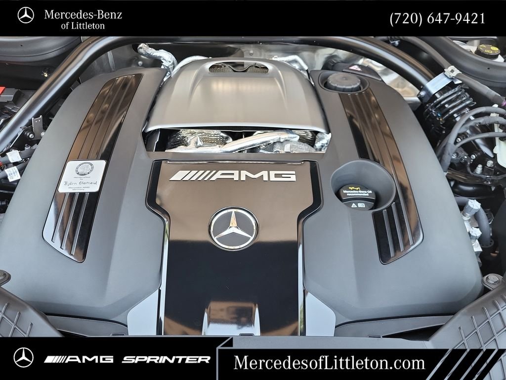 New 2026 MANUFAKTUR Desert Silver metallic Mercedes-Benz G 63 AMG® image 28