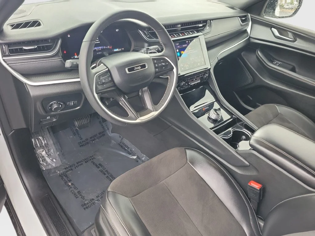 Certified Used 2023 White Jeep Altitude image 16