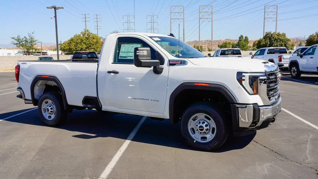 2026 GMC Sierra 2500HD Pro - Photo 6