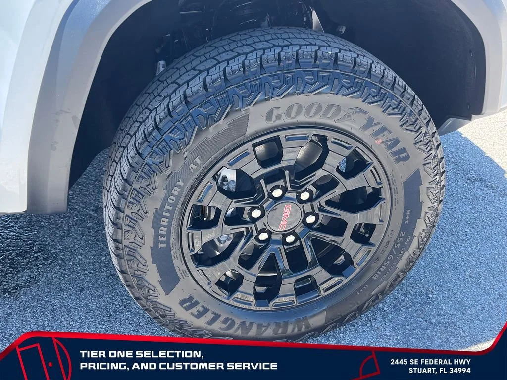 New 2026 Summit White GMC Elevation image 21