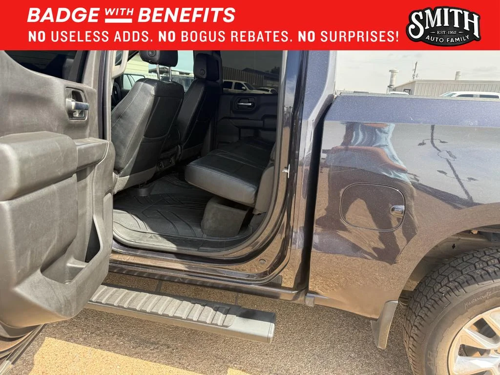 Used 2023 Dark Ash Metallic Chevrolet Custom image 12